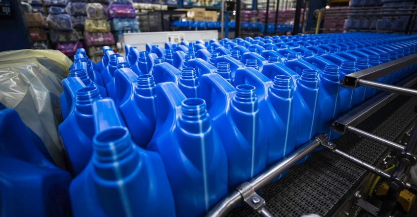 The Step-by-Step Process of Manufacturing Food Grade HDPE Bottles at Anton Plastic Industries